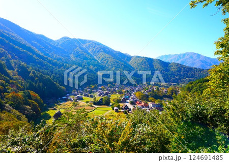 萩町合掌造り集落　白川郷　茅葺　荻町城跡　展望台　展望台遊歩道 124691485