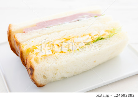 おいしいミックスサンド 124692892