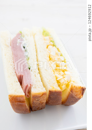 おいしいミックスサンド 124692912