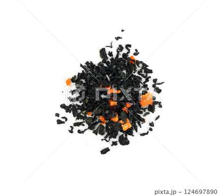 Dry kelp seaweed squares, mini wakame pieces isolated, dried kombu and carrot flakes from ramen 124697890