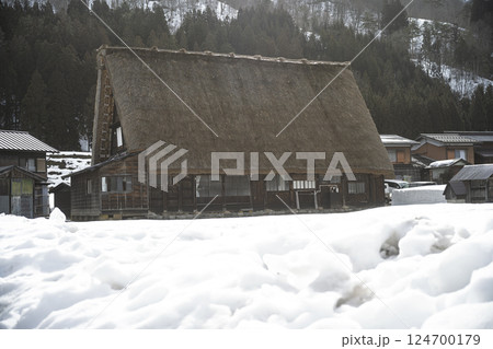 冬の白川郷 124700179