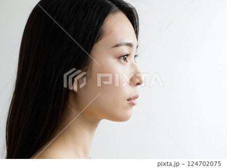日本人女性の横顔のクローズアップ,AI生成 124702075