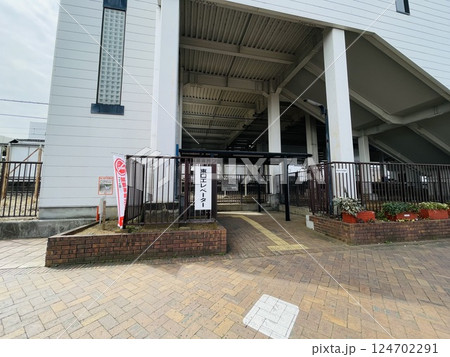 埼玉の嵐山 東武鉄道東上線 武蔵嵐山駅東口 埼玉の嵐山 東武鉄道東上線 武蔵嵐山駅東口 124702291