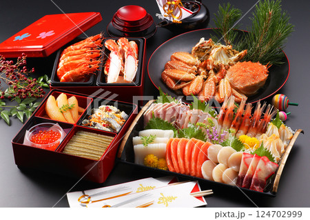 お節料理 124702999