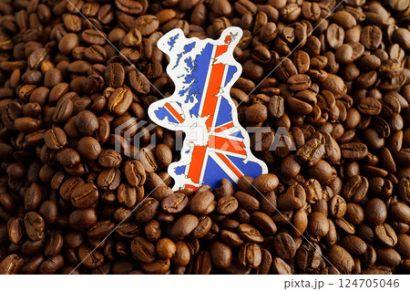 UK flag on coffee beans, shopping online for export or import food product. UK flag on coffee beans, shopping online for export or import food product. 124705046