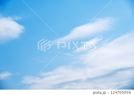 春空 春の空 青空 晴れ 4月 【東京都】 124705059