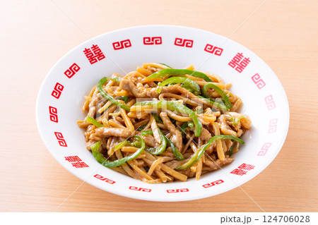 美味しそうな青椒肉絲 美味しそうな青椒肉絲 124706028
