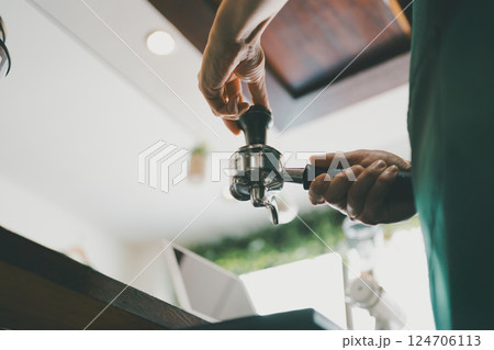 coffee shop coffee shop 124706113