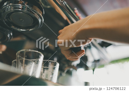 coffee shop coffee shop 124706122