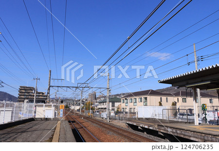 福知山線　中山寺駅の構内 124706235