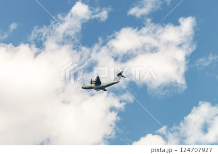 France Airplane transport Airbus A400M Atlas, military transport aircraft Europe NATO 124707927