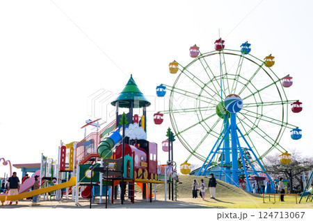 城山公園 リニューアル(2025/03/25)された遊具と観覧車 城山公園 リニューアル(2025/03/25)された遊具と観覧車 124713067