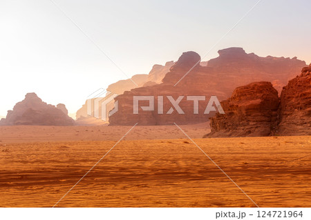 Morning landscape Wadi Rum desert, Jordan 124721964