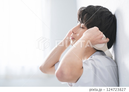 男性ポートレート 男性ポートレート 124723827