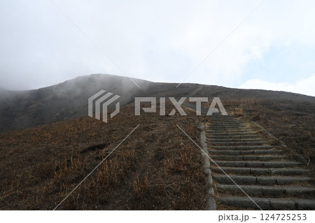 杵島岳 階段 124725253