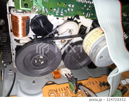 Tape pulling mechanism of the cassette deck. tape recorder Tape pulling mechanism of the cassette deck. tape recorder 124728352