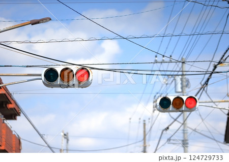 交通信号機 124729733