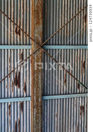 倉庫のサビ 124730934