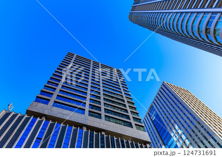 東京　港区　東新橋の都市風景　汐留住友ビル 124731691