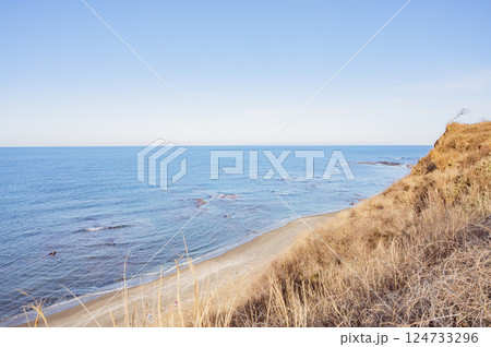 新潟　椎谷岬から望む日本海（柏崎市） 124733296