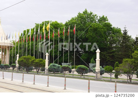 トルコ コンヤ メヴラーナ博物館周辺の風景 124735200