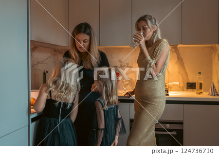Women, Children, Kitchen: Family Evening Gathering Modern Apartment Casual Drinks Women, Children, Kitchen: Family Evening Gathering Modern Apartment Casual Drinks 124736710