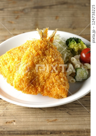 鯵のフライ 124738225