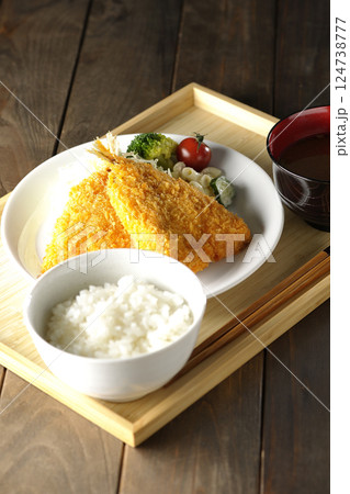 鯵のフライ定食 124738777