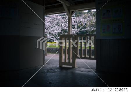 小湊鉄道沿線の田舎の駅 小湊鉄道沿線の田舎の駅 124738935