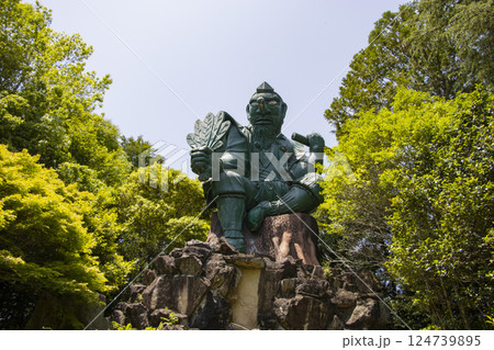古井の天狗山 大天狗像 124739895