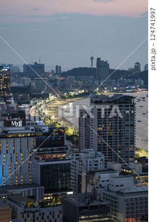 THAILAND PATTAYA CITY SKYLINE 124741997