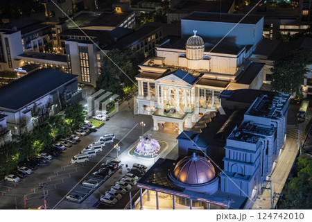 THAILAND PATTAYA TIFFANY SHOW 124742010