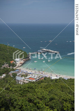 THAILAND PATTAYA KO LAN ISLAND TAWAEN BEACH THAILAND PATTAYA KO LAN ISLAND TAWAEN BEACH 124742151