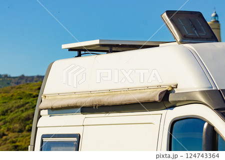 Sunroof, raisable window on roof top of caravan Sunroof, raisable window on roof top of caravan 124743364