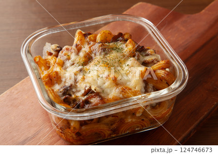デミグラスソースのマカロブグラタン 124746673