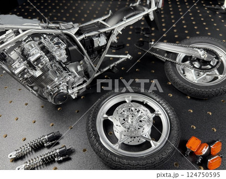 大型プラモデルを作ろう　オートバイ 124750595