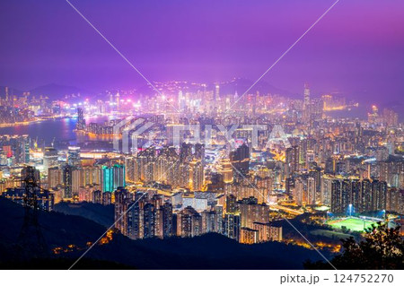 香港 カオルーン・ピーク(飛鵝山)からの夜景 香港 カオルーン・ピーク(飛鵝山)からの夜景 124752270