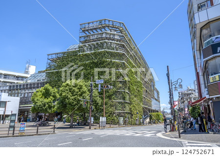 東京都大田区の都市風景 大岡山駅 東京都大田区の都市風景 大岡山駅 124752671