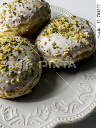 Filled pistachio donuts close up 124763296