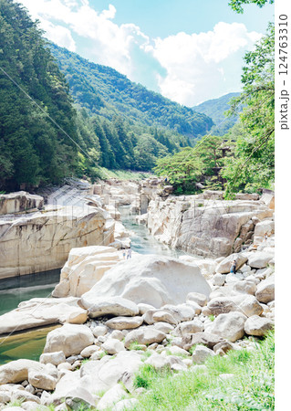 ＜長野＞寝覚の床 124763310