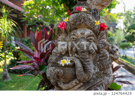 バリ島のガネーシャ 124764429