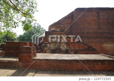 インド 世界遺産ビハール州ナーランダーのマハーヴィハーラ考古遺跡 インド 世界遺産ビハール州ナーランダーのマハーヴィハーラ考古遺跡 124772505