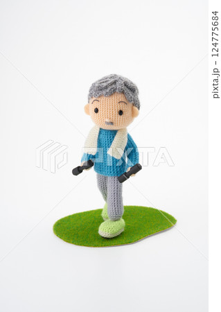 あみぐるみ人形　シニアライフイメージ 124775684
