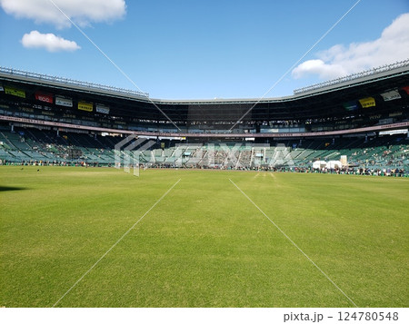 甲子園球場　阪神タイガース　イベント　兵庫県 124780548