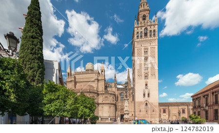 Seville Cathedral and Giralda Tower timelapse hyperlapse, Spain 124782019