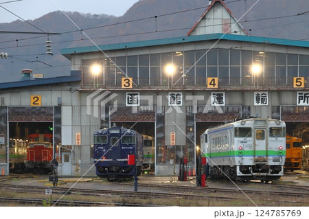 函館運転所にて留置中の函館本線キハ40 函館運転所にて留置中の函館本線キハ40 124785769