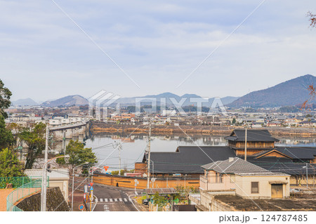 犬山市にある犬山城周辺の風景(愛知県) 124787485