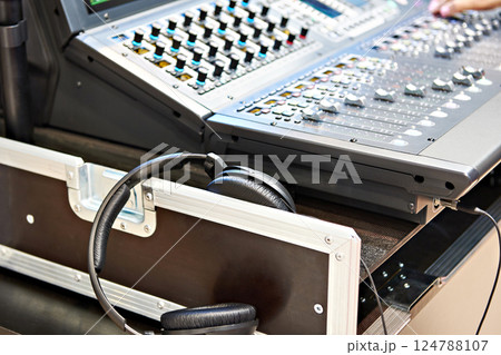 Mixing console digital and headphones 124788107