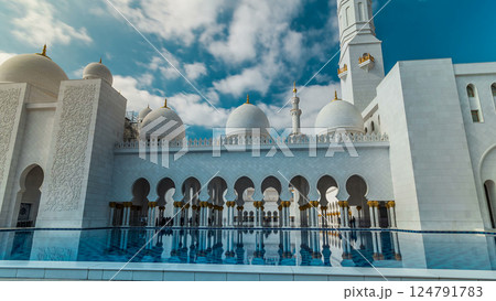 Sheikh Zayed Grand Mosque timelapse hyperlapse located in Abu Dhabi - capital city of United Arab Emirates. Sheikh Zayed Grand Mosque timelapse hyperlapse located in Abu Dhabi - capital city of United Arab Emirates. 124791783