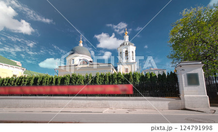 Church of St. James Zebedee in state Sloboda in Yakovoapostolsky lane timelapse hyperlapse, Moscow 124791998